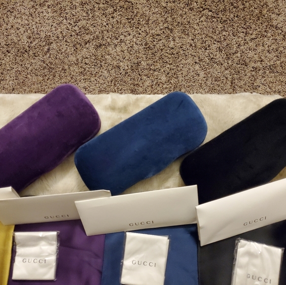 Authentic Gucci Cases - Picture 6 of 7